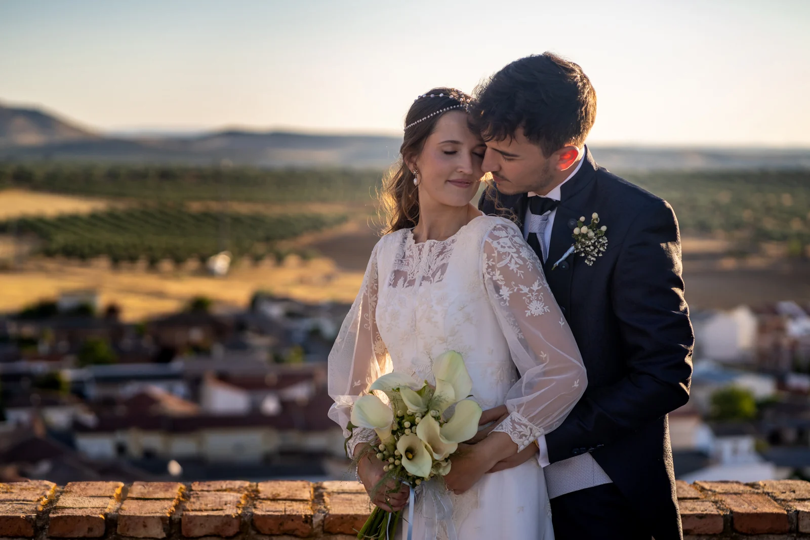 Novios en el mirador del Castillo de Guadamur